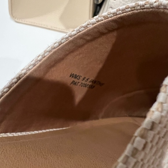 Dolce Vita Beige Mules - Picture 6 of 7